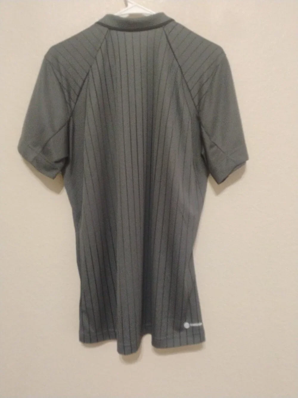 Adidas Men's L Gray Black Pinstripe FreeLift AEROREADY Tennis Polo Shirt